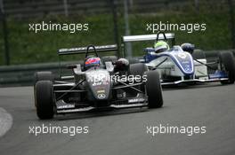 20.08.2006 Nürburg, Germany,  Romain Grosjean (SUI), Signature-Plus, Dallara F305 Mercedes, ahead of Ronayne O'Mahony (IRL), Prema Powerteam, Dallara F305 Mercedes - F3 Euro Series 2006 at Nürburgring