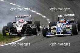 02.09.2006 Zandvoort, The Netherlands,  Kazuki Nakajima (JPN), Manor Motorsport, Dallara F305 Mercedes, tries an all-or-nothing overtaking move on Alejandro Nunez (ESP), Prema Powerteam, Dallara F306 Mercedes - F3 Euro Series 2006 at Zandvoort, The Netherlands