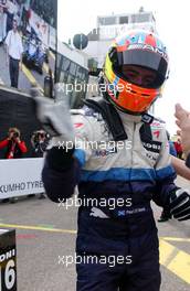 02.09.2006 Zandvoort, The Netherlands,  Paul di Resta (GBR), ASM Formula 3, Dallara F305 Mercedes after his victory in the Parc Fermeé. - F3 Euro Series 2006 at Zandvoort, The Netherlands
