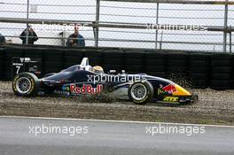 03.09.2006 Zandvoort, The Netherlands,  Sébastien Buemi (SUI), ASL Mücke Motorsport, Dallara F305 / Mercedes, through the gravel - F3 Euro Series 2006 at Zandvoort, The Netherlands