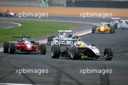 14.10.2006 Le Mans, France,  Esteban Guerrieri (ARG), Manor Motorsport, Dallara F305 Mercedes, leads Richard Antinucci (USA), HBR Motorsport, Dallara F305 Mercedes - F3 Euro Series 2006 at Le Mans Bugatti Circuit, France