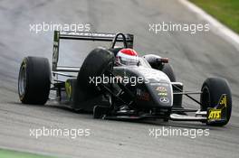 29.10.2006 Hockenheim, Germany,  Charlie Kimball (USA), Signature-Plus, Dallara F306 Mercedes, with a damaged front wheel after an accident - F3 Euro Series 2006 at Hockenheimring