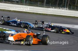 29.10.2006 Hockenheim, Germany,  Sébastien Buemi (SUI), ASL Mücke Motorsport, Dallara F305 / Mercedes succesfully overtook Giedo van der Garde (NED), ASM Formula 3, Dallara F305 Mercedes in the Spitzkehre. - F3 Euro Series 2006 at Hockenheimring