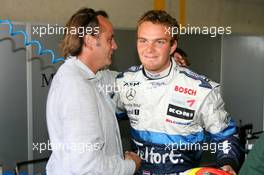 05.08.2006 Zandvoort, The Netherlands,  Giedo van der Garde (NED), ASM F3, Dallara F305 Mercedes, being congratulated with pole position by his father - Masters of Formula 3 at Circuit Park Zandvoort