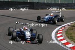 06.08.2006 Zandvoort, The Netherlands,  Paul Di Resta (GBR), ASM F3, Dallara F305 Mercedes, leads Giedo van der Garde (NED), ASM F3, Dallara F305 Mercedes - Masters of Formula 3 at Circuit Park Zandvoort