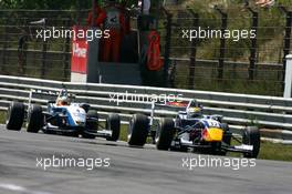 06.08.2006 Zandvoort, The Netherlands,  Sebastien Buemi (SUI), ASL Team Mucke Motorsport, Dallara F305 Mercedes, leads Giedo van der Garde (NED), ASM F3, Dallara F305 Mercedes - Masters of Formula 3 at Circuit Park Zandvoort