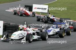 17.04.2006 Little Budworth, England,  Monday, Rodolfo Avila (MAC), Performance Racing Dallara Mugen - British F3 Championship 2006 at Oulton Park, England