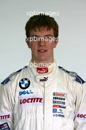 23.11.2006 Valencia, Spain, Driver Portraits, Oliver Turvey (GBR), Team Loctite - DELL Formula BMW World Final 2006, 23th - 26th November, Circuit de la Comunitat Valenciana Ricardo Tormo - For further information please register at www.formulabmwworldfinal-images.com - This image is free for editorial use only. Please use for Copyright/Credit: c BMW AG