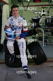 23.11.2006 Valencia, Spain, Driver Portraits, Maxime Pelletier (FRA), Gelles Racing - DELL Formula BMW World Final 2006, 23th - 26th November, Circuit de la Comunitat Valenciana Ricardo Tormo - For further information please register at www.formulabmwworldfinal-images.com - This image is free for editorial use only. Please use for Copyright/Credit: c BMW AG