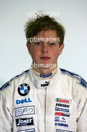 23.11.2006 Valencia, Spain, Driver Portraits, Henry Arundel (GBR), Fortec Motorsport - DELL Formula BMW World Final 2006, 23th - 26th November, Circuit de la Comunitat Valenciana Ricardo Tormo - For further information please register at www.formulabmwworldfinal-images.com - This image is free for editorial use only. Please use for Copyright/Credit: c BMW AG