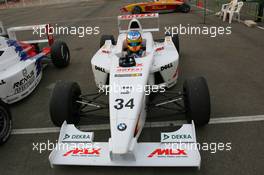 25.11.2006 Valencia, Spain, Saturday, Heats 1-4, Winner, Heat 1, Christian Vietoris (GER), Josef Kaufmann Racing - DELL Formula BMW World Final 2006, 23th - 26th November, Circuit de la Comunitat Valenciana Ricardo Tormo - For further information please register at www.formulabmwworldfinal-images.com - This image is free for editorial use only. Please use for Copyright/Credit: c BMW AG