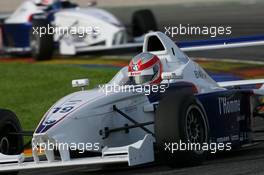 26.11.2006 Valencia, Spain, Sunday, Race, Euan Hankey (GBR), Fortec Motorsport - DELL Formula BMW World Final 2006, 23th - 26th November, Circuit de la Comunitat Valenciana Ricardo Tormo - For further information please register at www.formulabmwworldfinal-images.com - This image is free for editorial use only. Please use for Copyright/Credit: c BMW AG