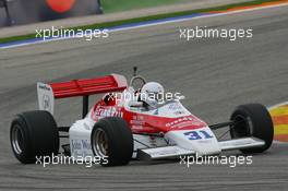 26.11.2006 Valencia, Spain, Sunday, Thoroughbred GP, Race, S. Hartley, Arrows A6-2 - DELL Formula BMW World Final 2006, 23th - 26th November, Circuit de la Comunitat Valenciana Ricardo Tormo - For further information please register at www.formulabmwworldfinal-images.com - This image is free for editorial use only. Please use for Copyright/Credit: c BMW AG