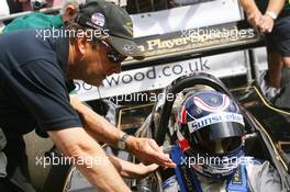 08.07.2006 Goodwood, England,  Nigel Mansell (GBR) with his son Leo - Goodwood Festival of Speed, Goodwood, UK
