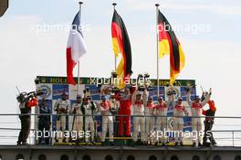 14-18.06.2006 Le Mans, France,  (l-r) 2nd place car 17 PESCAROLO SPORT (FRA), LM P1, PESCAROLO JUDD (4997A), E.HELARY (FRA), F.MONTAGNY (FRA), S.LOEB (FRA), 1st place car 8, AUDI SPORT TEAM JOEST (GER), LM P1, AUDI (5499T), F.BIELA (GER), E.PIRRO (ITA), M.WERNER (GER), 3rd place car 7, AUDI SPORT TEAM JOEST (DEU), LM P1, AUDI (5499T), R.CAPELLO (ITA), T.KRISTENSEN (DNK), A.Mc NISH (GBR) - Le Mans 24 Hours
