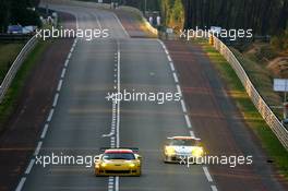 14-18.06.2006 Le Mans, France,  63, CORVETTE RACING (USA), LM GT1, CORVETTE C6-R (6993A), R.FELLOWS (CAN), J.O CONNELL (USA), M.PAPIS (ITA), 83, SEIKEL MOTORSPORT (GER), LM GT2, PORSCHE (3800A), L.NIELSEN (GER), P.EHRET (GER), D.FARNBACHER (GER)- Le Mans 24 Hours
