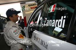 19.05.2006 Fawkham, England,  Alessandro Zanardi, ITA, BMW Team Italy-Spain - ROAL Motorsport, BMW 320si WTCC at Brands Hatch Grand Prix