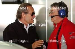 21.04.2007 Hockenheim, Germany,  (right) race-engineer Gérard Lizakovsky in conversation with (left) Jacky Ickx (BEL), former F1 driver and father of Vanina Ickx - DTM 2007 at Hockenheimring (Deutsche Tourenwagen Masters)
