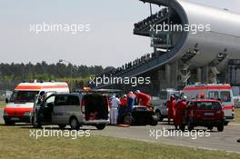 22.04.2007 Hockenheim, Germany,  Scene of the accident between Tom Kristensen (DNK), Audi Sport Team Abt Sportsline, Audi A4 DTM and Alexandre Premat (FRA), Audi Sport Team Phoenix, Audi A4 DTM - DTM 2007 at Hockenheimring (Deutsche Tourenwagen Masters)