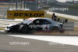 22.04.2007 Hockenheim, Germany,  Susie Stoddart (GBR), Mücke Motorsport AMG Mercedes, AMG Mercedes C-Klasse was also involved in the mayhem of the crash in the openinglap. In the Spitzkehre she passed without a huge part of bodywork on the left. - DTM 2007 at Hockenheimring (Deutsche Tourenwagen Masters)