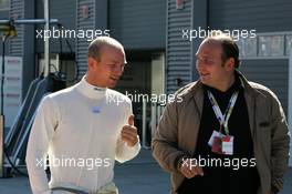 19.05.2007 Klettwitz, Germany,  Alexandre Premat (FRA), Audi Sport Team Phoenix, Portrait (left), talking with Colin Kolles (GER), Team Owner TME - DTM 2007 at Eurospeedway Lausitz (Lausitzring)