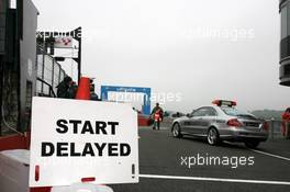 08.06.2007 Fawkham, England,  Start of the DTM practice was postponed due to fog and bad weather near the hospital in London - DTM 2007 at Brands Hatch