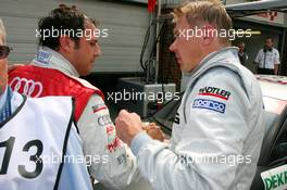 09.06.2007 Fawkham, England,  Christian Abt (GER), Audi Sport Team Phoenix, Portrait (left), complaining to Mika Häkkinen (FIN), Team HWA AMG Mercedes, Portrait (right) for blocking him during the qualifying session - DTM 2007 at Brands Hatch