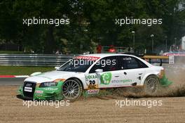 10.06.2007 Fawkham, England,  Adam Carroll (GBR), TME, Audi A4 DTM, off the track athr first lap, at Druids - DTM 2007 at Brands Hatch