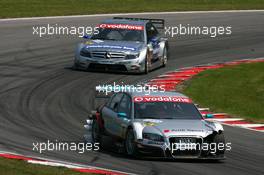 10.06.2007 Fawkham, England,  Marcus Winkelhock (GER), Audi Sport Team Abt Sportsline, Audi A4 DTM, leads Bruno Spengler (CDN), Team HWA AMG Mercedes, AMG Mercedes C-Klasse - DTM 2007 at Brands Hatch