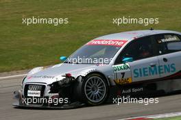 10.06.2007 Fawkham, England,  Marcus Winkelhock (GER), Audi Sport Team Abt Sportsline, Audi A4 DTM, with damage to his left front - DTM 2007 at Brands Hatch