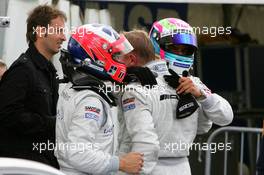 23.06.2007 Nürnberg, Germany,  Mika Häkkinen (FIN), Team HWA AMG Mercedes (2nd), congratulates Bruno Spengler (CDN), Team HWA AMG Mercedes (1st) - DTM 2007 at Norisring