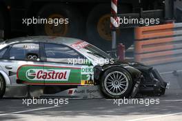 24.06.2007 Nürnberg, Germany,  Mathias Lauda (AUT), Mücke Motorsport AMG Mercedes, AMG Mercedes C-Klasse, driving into the back of Vanina Ickx (BEL), TME, Audi A4 DTM, causing her to spin out of the race - DTM 2007 at Norisring