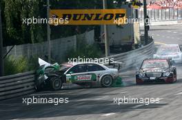 24.06.2007 Nürnberg, Germany,  Mathias Lauda (AUT), Mücke Motorsport AMG Mercedes, AMG Mercedes C-Klasse, driving into the back of Vanina Ickx (BEL), TME, Audi A4 DTM, causing her to spin out of the race - DTM 2007 at Norisring