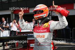 28.07.2007 Zandvoort, The Netherlands,  Timo Scheider (GER), Audi Sport Team Abt Sportsline, Audi A4 DTM gets the poleposition at DTM Zandvoort. The happy driver received many congratulations on his poleposition. - DTM 2007 at Circuit Park Zandvoort