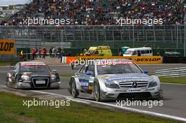 29.07.2007 Zandvoort, The Netherlands,  Bruno Spengler (CDN), Team HWA AMG Mercedes, AMG Mercedes C-Klasse, leads Timo Scheider (GER), Audi Sport Team Abt Sportsline, Audi A4 DTM - DTM 2007 at Circuit Park Zandvoort