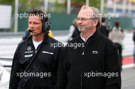 02.09.2007 Nürburg, Germany,  Axel Randolph (GER), Race Engineer of Mika Hakkinen (left) and Didier Coton (BEL), Manager of Mika Häkkinen (FIN) - DTM 2007 at Nürburgring