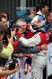 02.09.2007 Nürburg, Germany,  Racewinner Martin Tomczyk (GER), Audi Sport Team Abt Sportsline, Audi A4 DTM receives congratulations. - DTM 2007 at Nürburgring