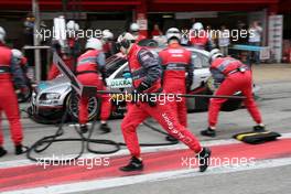 23.09.2007 Barcelona, Spain,  Pitstop practice with Tom Kristensen (DNK), Audi Sport Team Abt Sportsline, Audi A4 DTM - DTM 2007 at Circuit de Catalunya