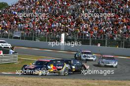 23.09.2007 Barcelona, Spain,  Martin Tomczyk (GER), Audi Sport Team Abt Sportsline, Audi A4 DTM, leads Mika Häkkinen (FIN), Team HWA AMG Mercedes, AMG Mercedes C-Klasse - DTM 2007 at Circuit de Catalunya