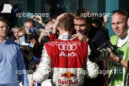 14.10.2007 Hockenheim, Germany,  Mattias Ekström (SWE), Audi Sport Team Abt Sportsline, Audi A4 DTM being congratulated and cheered at by the Audi team. - DTM 2007 at Hockenheimring