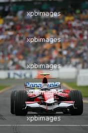 16.03.2007 Melbourne, Australia,  Jarno Trulli (ITA), Toyota Racing, TF107 - Formula 1 World Championship, Rd 1, Australian Grand Prix, Friday Practice