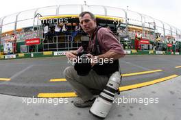 16.03.2007 Melbourne, Australia,  Roland Weihrauch [photographer, famous] - Formula 1 World Championship, Rd 1, Australian Grand Prix, Friday Practice