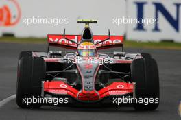 16.03.2007 Melbourne, Australia,  Lewis Hamilton (GBR), McLaren Mercedes, MP4-22 - Formula 1 World Championship, Rd 1, Australian Grand Prix, Friday Practice