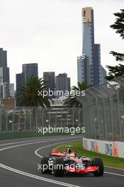 16.03.2007 Melbourne, Australia,  Lewis Hamilton (GBR), McLaren Mercedes, MP4-22 - Formula 1 World Championship, Rd 1, Australian Grand Prix, Friday Practice