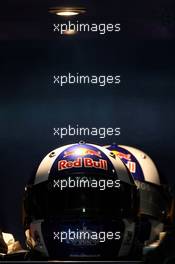 16.03.2007 Melbourne, Australia,  David Coulthard (GBR), Red Bull Racing, helmet - Formula 1 World Championship, Rd 1, Australian Grand Prix, Friday Practice