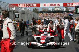 18.03.2007 Melbourne, Australia,  Takuma Sato (JPN), Super Aguri F1, SA07 - Formula 1 World Championship, Rd 1, Australian Grand Prix, Sunday Pre-Race Grid