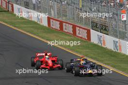 18.03.2007 Melbourne, Australia,  David Coulthard (GBR), Red Bull Racing, RB3 overtaken by Felipe Massa (BRA), Scuderia Ferrari, F2007 - Formula 1 World Championship, Rd 1, Australian Grand Prix, Sunday Race