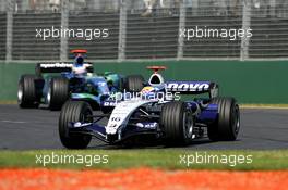 18.03.2007 Melbourne, Australia,  Nico Rosberg (GER), WilliamsF1 Team, FW29 and Jenson Button (GBR), Honda Racing F1 Team, RA107 - Formula 1 World Championship, Rd 1, Australian Grand Prix, Sunday Race