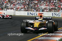 18.03.2007 Melbourne, Australia,  Giancarlo Fisichella (ITA), Renault F1 Team, R27 - Formula 1 World Championship, Rd 1, Australian Grand Prix, Sunday Race