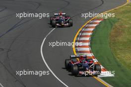 18.03.2007 Melbourne, Australia,  Scott Speed (USA), Scuderia Toro Rosso, STR02  leads Vitantonio Liuzzi (ITA), Scuderia Toro Rosso, STR02 - Formula 1 World Championship, Rd 1, Australian Grand Prix, Sunday Race